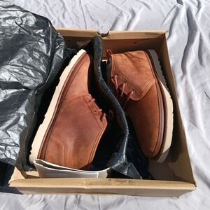 New UGG Neumel Waterproof Soft Leather Lace Up Chukka Boots Brown Men 11 Sherpa